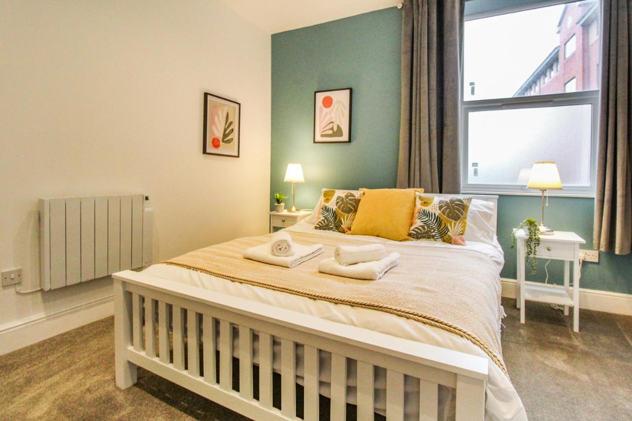 Sleek & Stylish Apartment In The Heart Of The City Нотингам Екстериор снимка