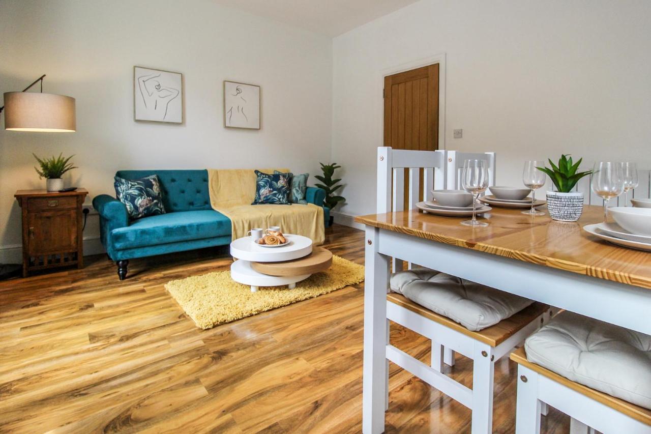 Sleek & Stylish Apartment In The Heart Of The City Нотингам Екстериор снимка