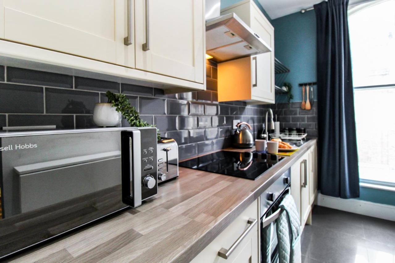 Sleek & Stylish Apartment In The Heart Of The City Нотингам Екстериор снимка
